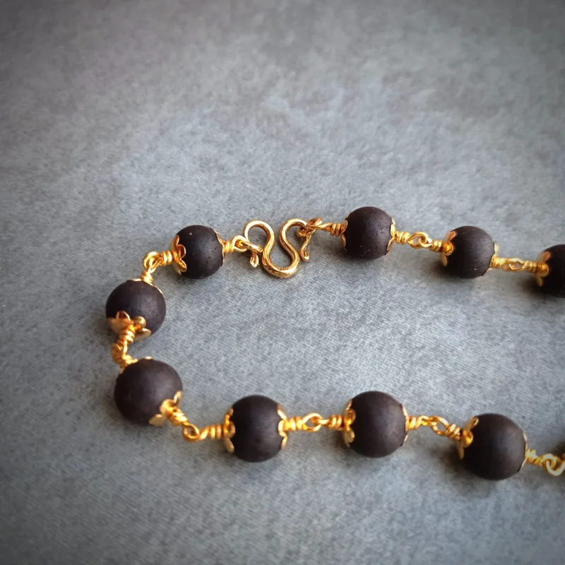 22K (916) Gold Karungali malai (7MM, 24 inches, 54 Beads) with BIS Hallmark (12 Gram) - Image 3